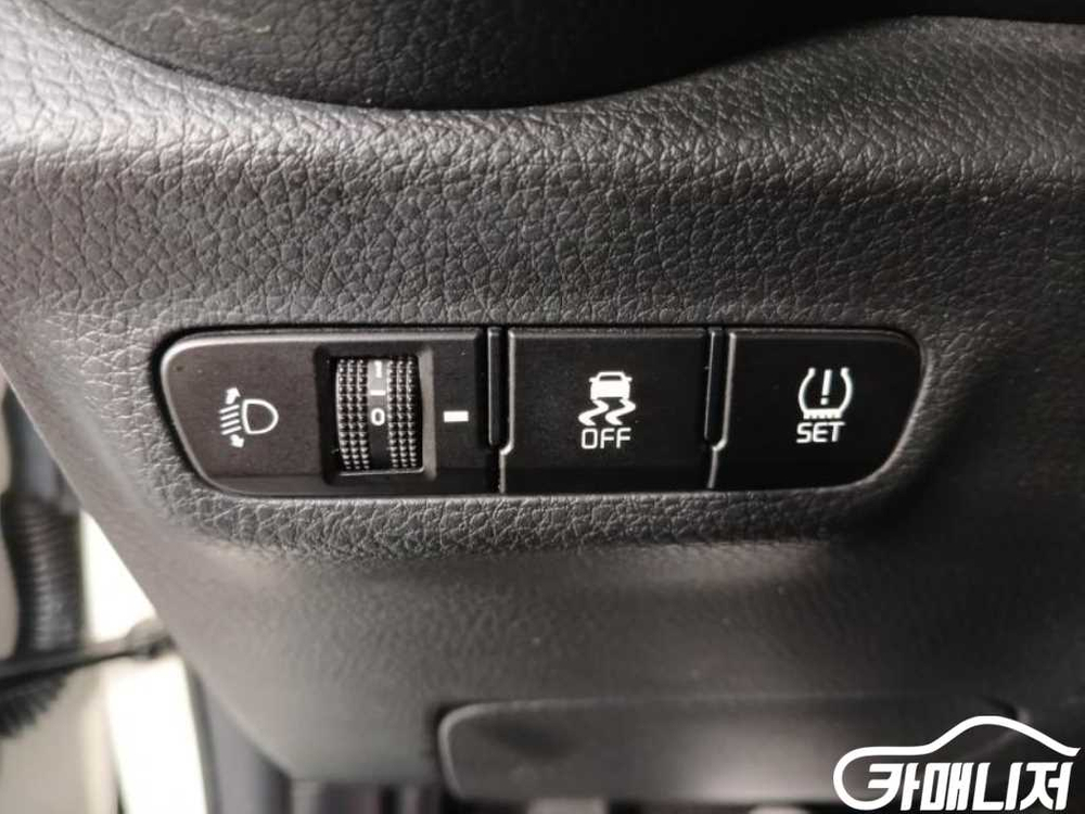 [기아]모닝 어반 시그니처 엣지-UP #3월급매--8