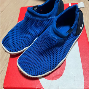 나이키 키즈 아쿠아슈즈 11C(170) 사이즈