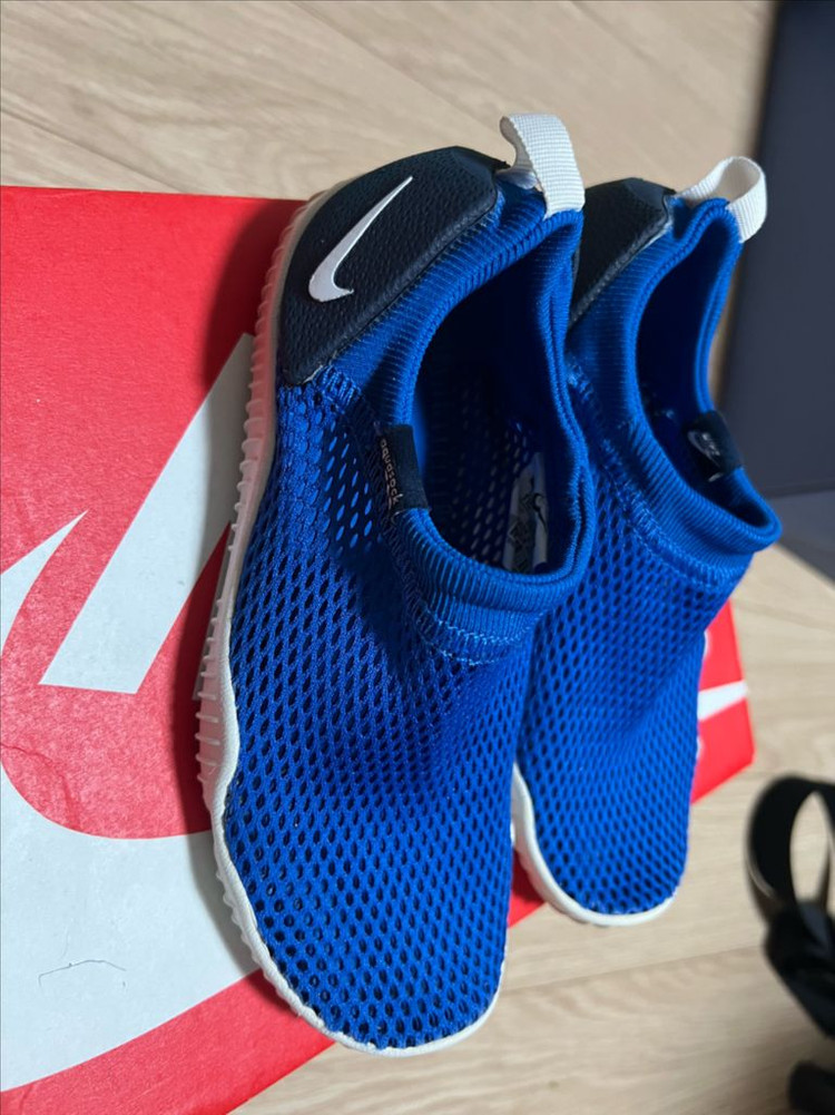 나이키 키즈 아쿠아슈즈 11C(170) 사이즈--1