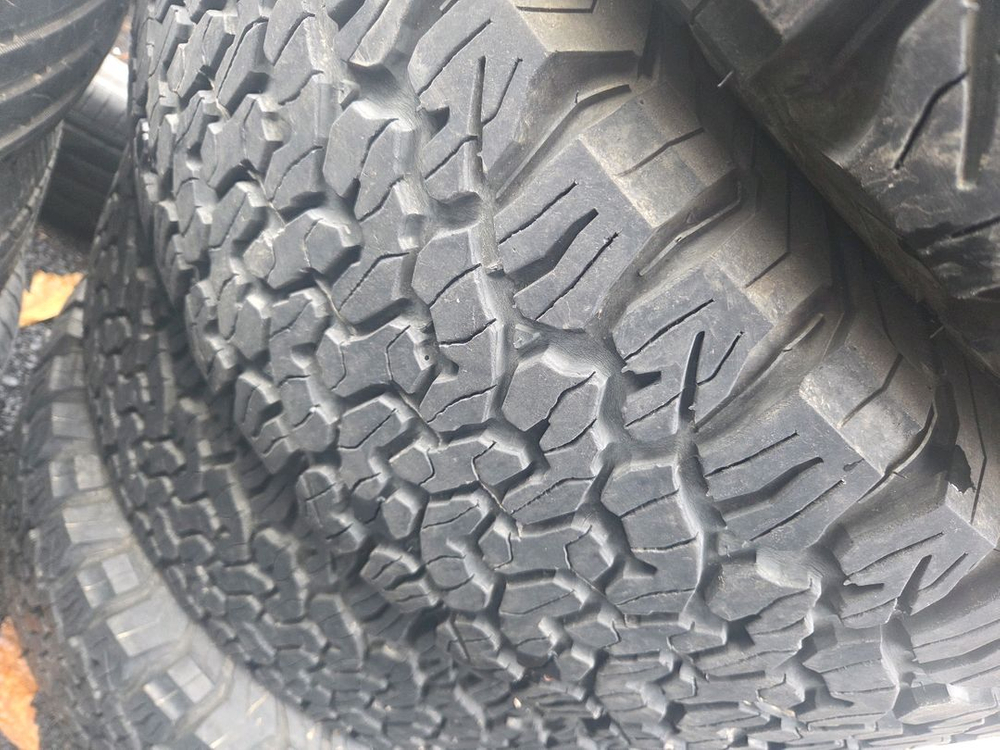 BF굿리치 KO2 35x12.50R17 타이어판매--4