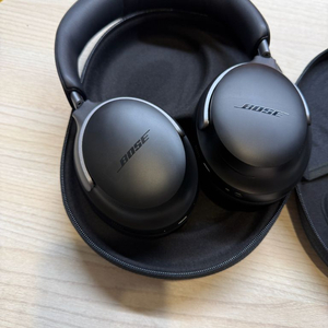 보스 QC울트라 헤드폰 블랙