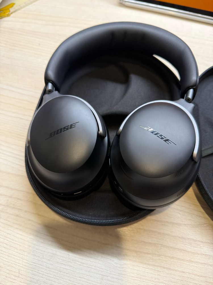 보스 QC울트라 헤드폰 블랙--1