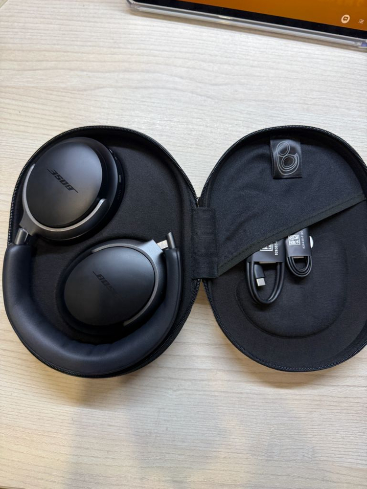 보스 QC울트라 헤드폰 블랙--2