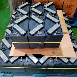 골프카트, 리프트 렌탈, 캠핑카 낚시배 산업용 대용량배터리 새제품 팝니다(로케트 롱게스트) 이미지