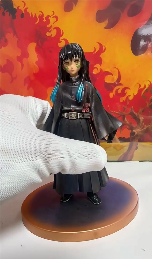 룩업 도색작 토키토 무이치로 피규어 무이치로피규어 리페인트 귀멸의칼날피규어 도색 리페인팅 이미지