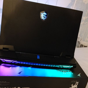 하이앤드 MSI Titan GT77 HX 13VI-i9 4K Mini LED/13980HX/RTX4090/2TSSD