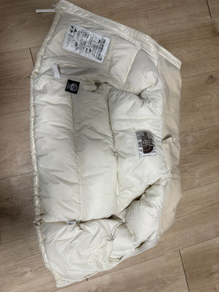 M)노스페이스 우먼 눕시 다운 베스트 크림--8