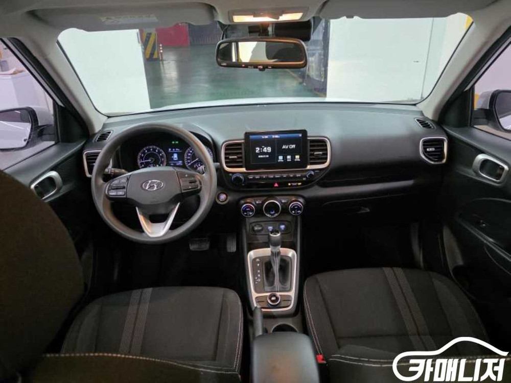 [현대]베뉴 1.6 스마트 #3월급매--4