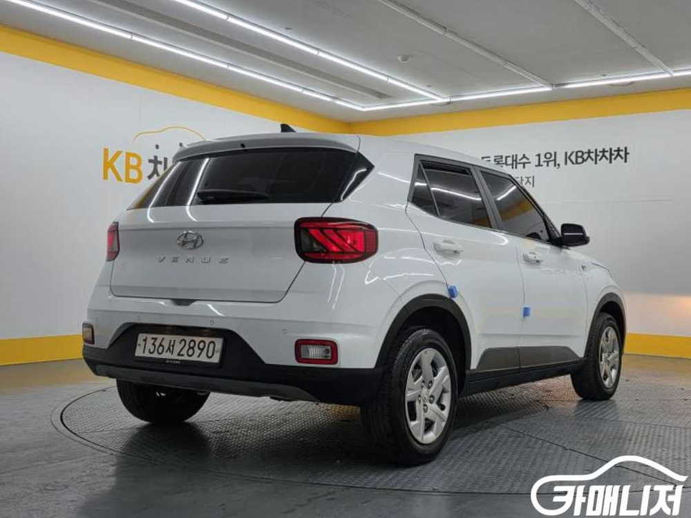 [현대]베뉴 1.6 스마트 #3월급매--3