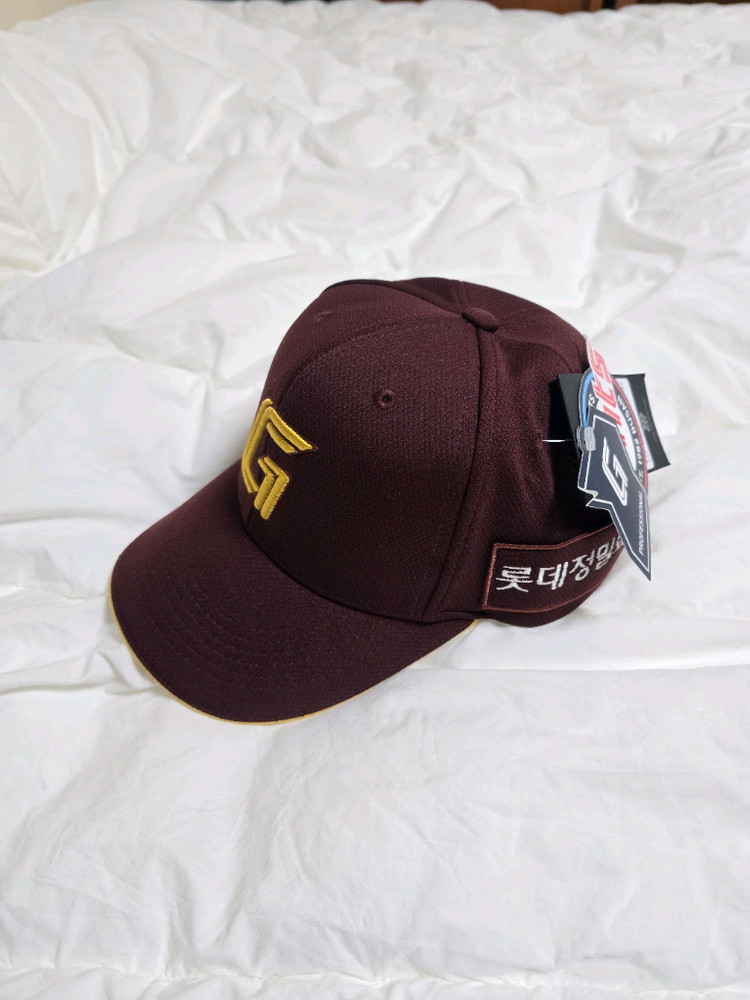 롯데자이언츠 프로페셔널 모자 가나초콜릿 콜라보 56호--0