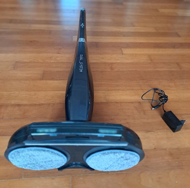 무선 물걸레 청소기겸 진공청소기 (2회사용)--1