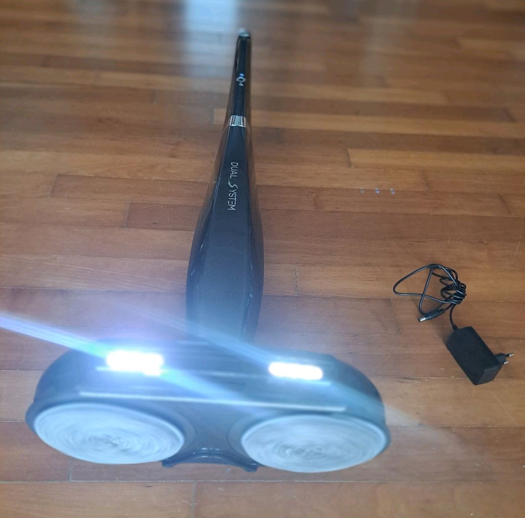 무선 물걸레 청소기겸 진공청소기 (2회사용)--4