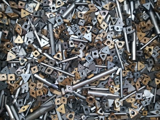 폐초경매입 전국출장 현장정산 최고단가--0