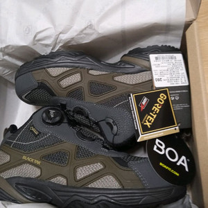 yak-603 블랙야크 안전화 275 *고어텍스 박스새제품 이미지