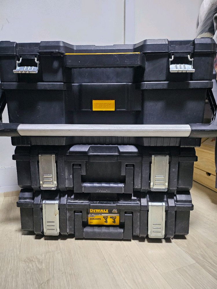 디월트 터프시스템 공구함 3개 일괄--0