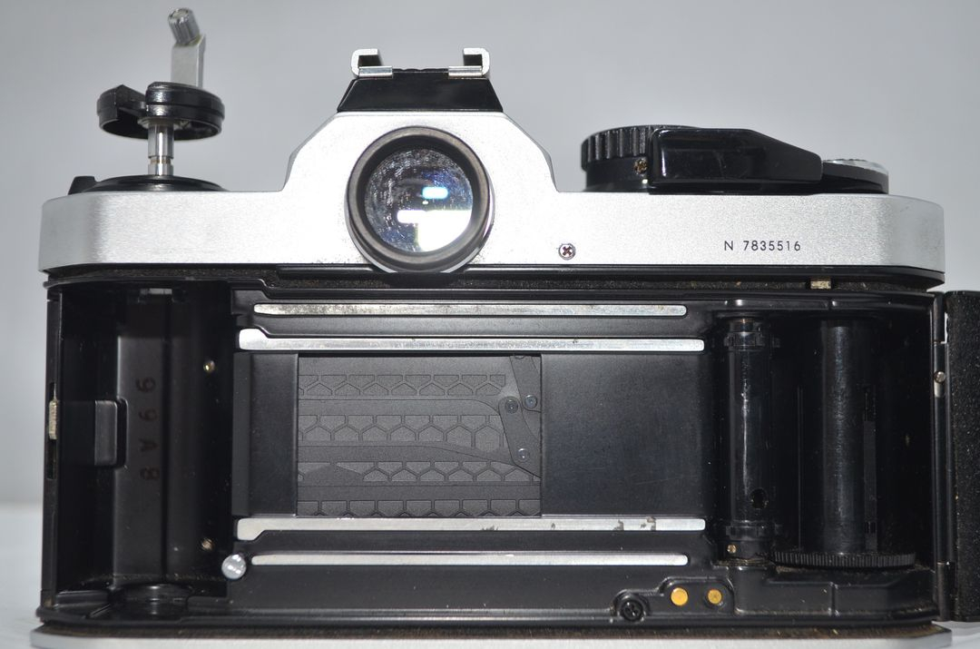 니콘FM2 니콘F5 니콘F4 F-801.캐논AE-1.AV-1.캐논EOS5.니콘50mm--2