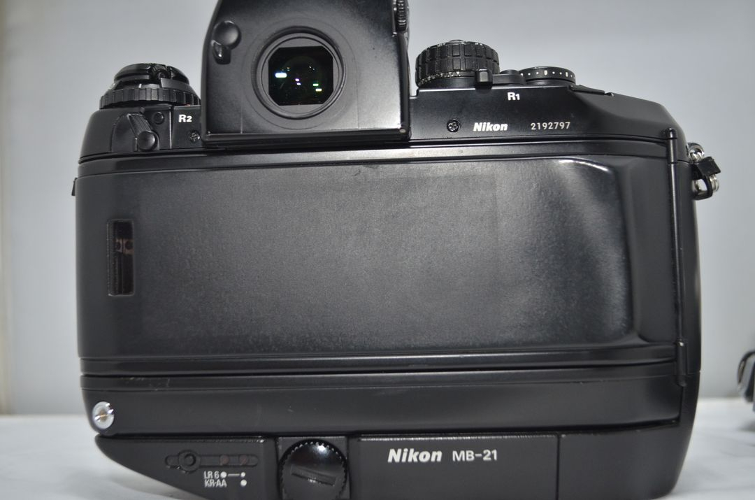 니콘FM2 니콘F5 니콘F4 F-801.캐논AE-1.AV-1.캐논EOS5.니콘50mm--5