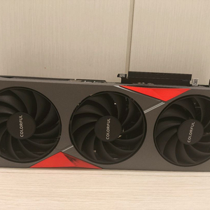 컬러풀 RTX 4070 BATTLE AX 그래픽카드 팝니다