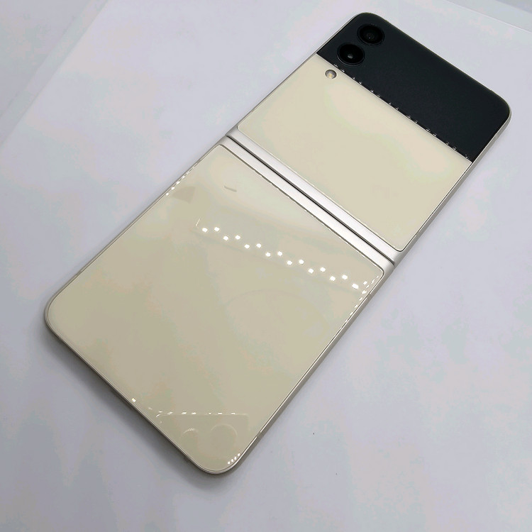 플립3 크림 256기가 S급(센터리퍼후 1개월사용)--3