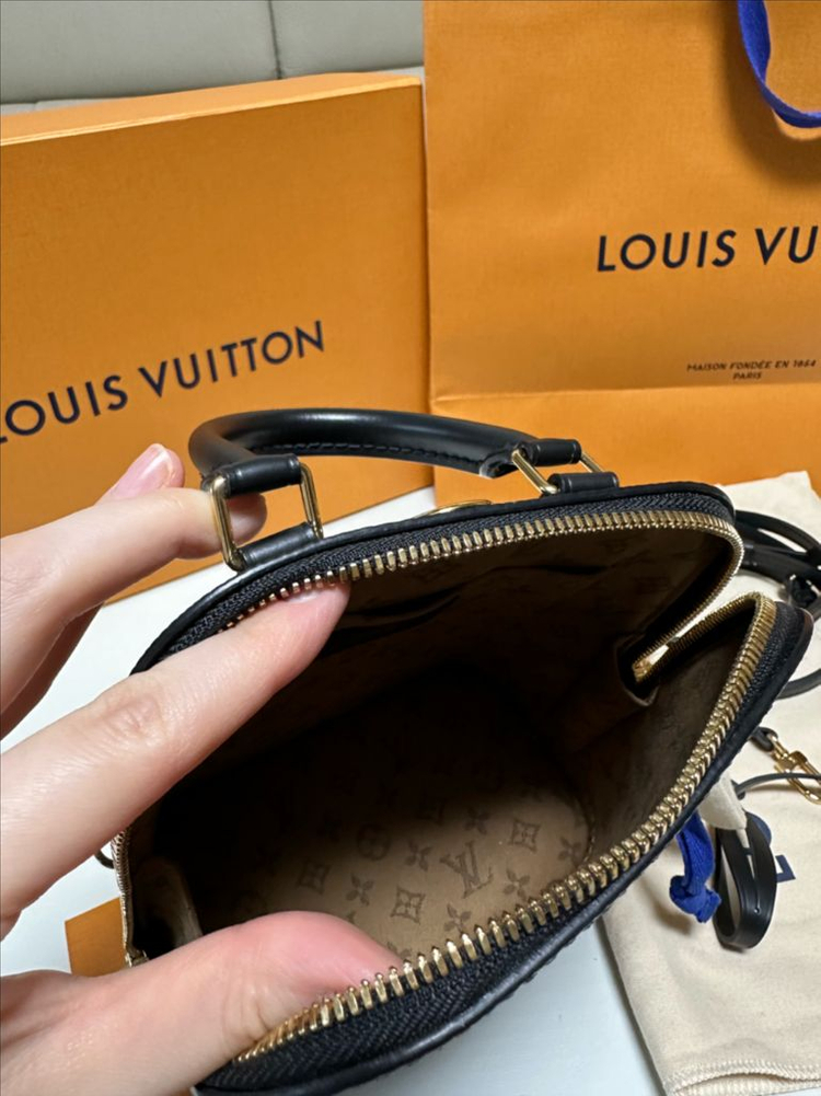 루이비통 알마bb 백팩(풀박스)--6