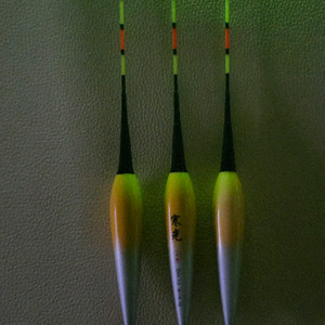 스마트전자찌 1점등왕방울형광 판매합니다.부력5.8~5.9g전후.3개가격