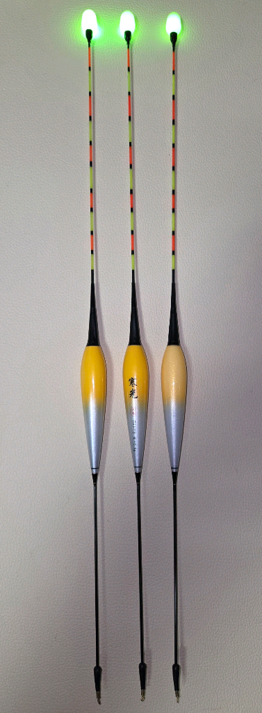 스마트전자찌 1점등왕방울형광 판매합니다.부력5.8~5.9g전후.3개가격--1