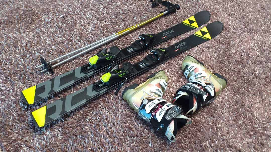 쥬니어 스키 세트(스키 130cm, 부츠 220~225mm) 이미지