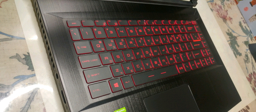 MSI GF65 고성능 i7 게이밍 노트북/RTX2060 이미지