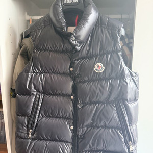 몽클레어 키즈 패딩조끼 12y