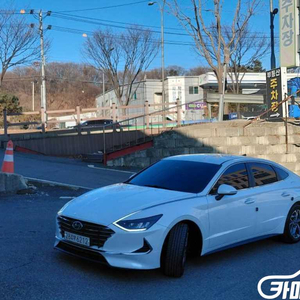 [현대]쏘나타 (DN8) 2.0 프리미엄 (5인승) #3월급매