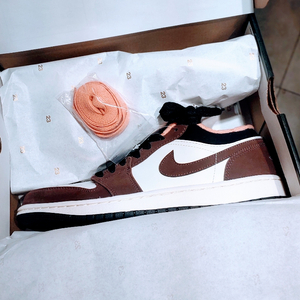 [무료배송] 나이키 에어 조던1 로우 초콜릿 265m