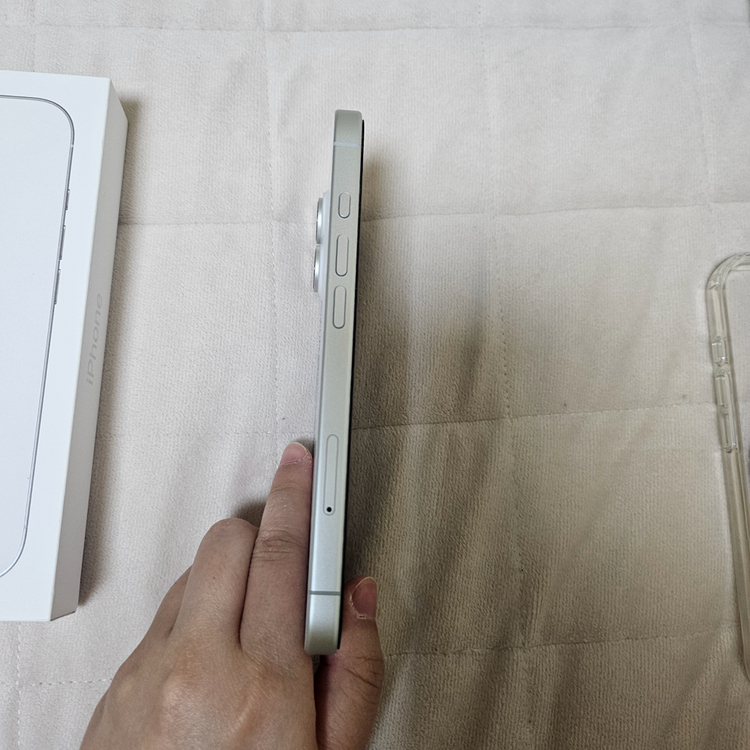 sss급 배터리100 아이폰17 256gb 화이트 자급제--3