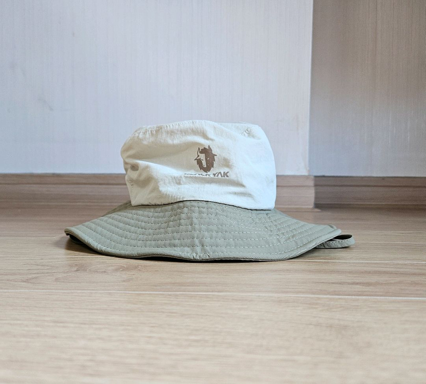 등산모자 블랙야크 이미지