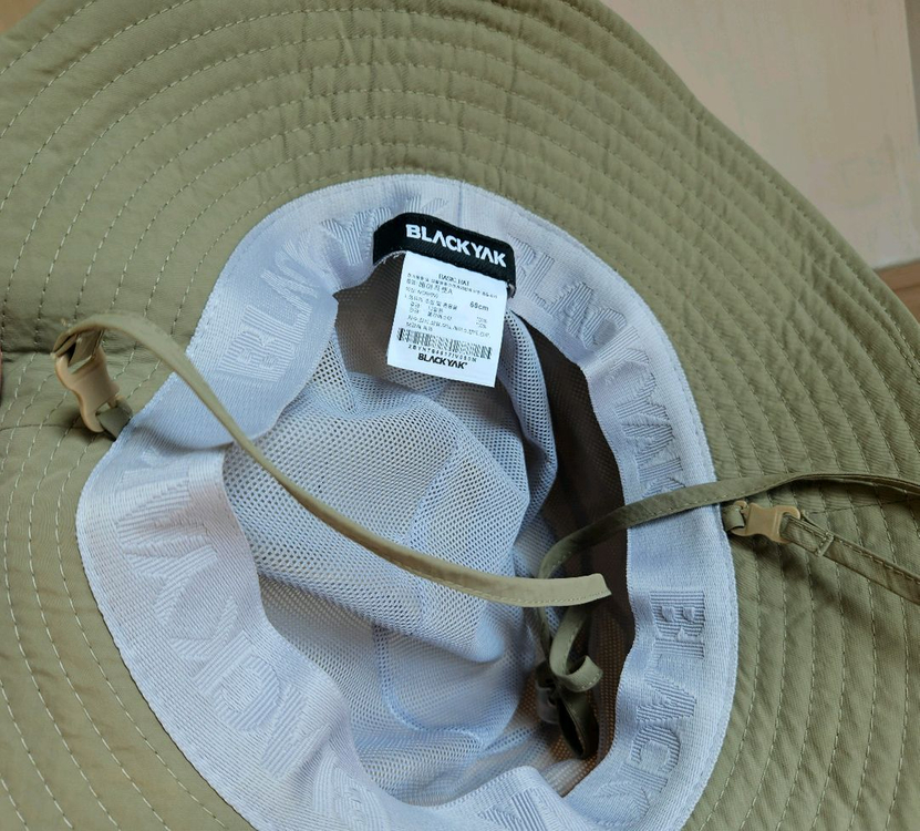 등산모자 블랙야크 이미지