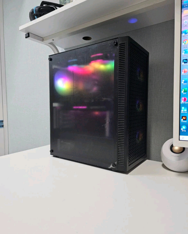 인텔 i7-9700K / RTX2070Super 게이밍 PC 본체--0