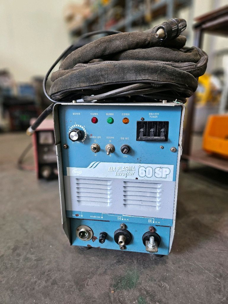 중고 국산 프라즈마절단기 이미지