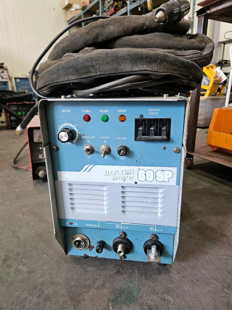 중고 국산 프라즈마절단기 이미지