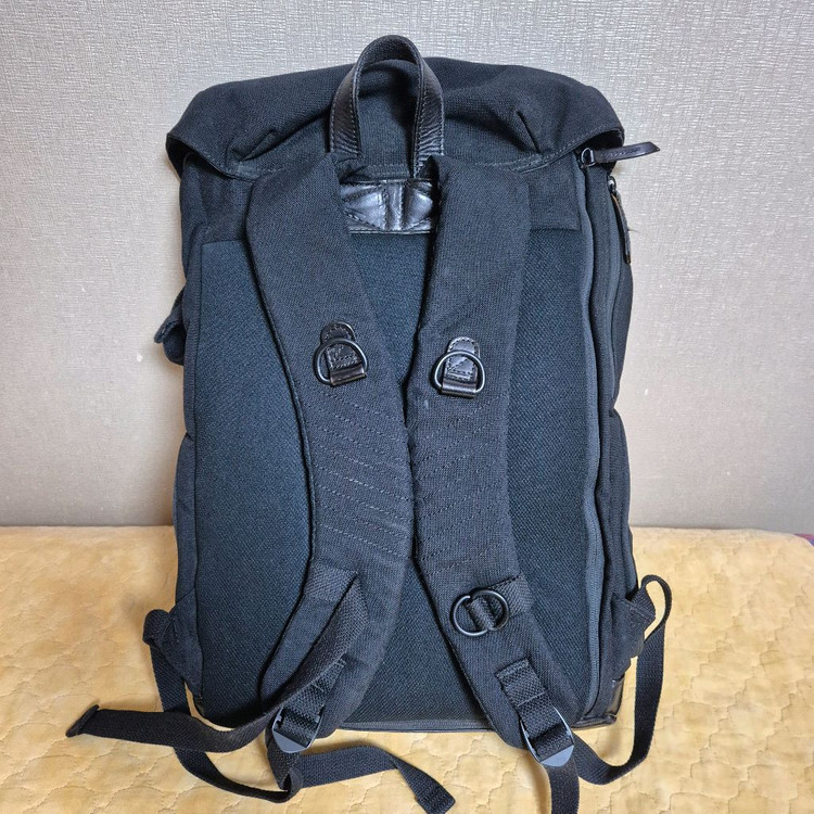 지킨 예티(yeti) 카메라가방 이미지