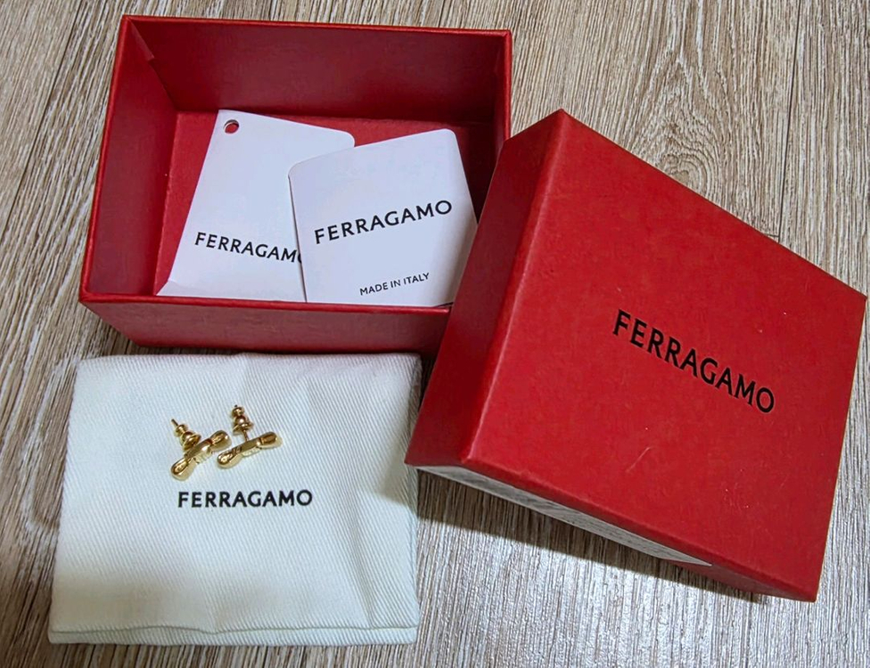 정품 페레가모 바라 보우 귀걸이--0