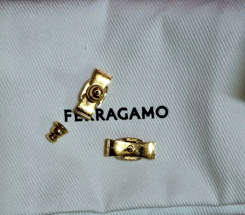 정품 페레가모 바라 보우 귀걸이--1