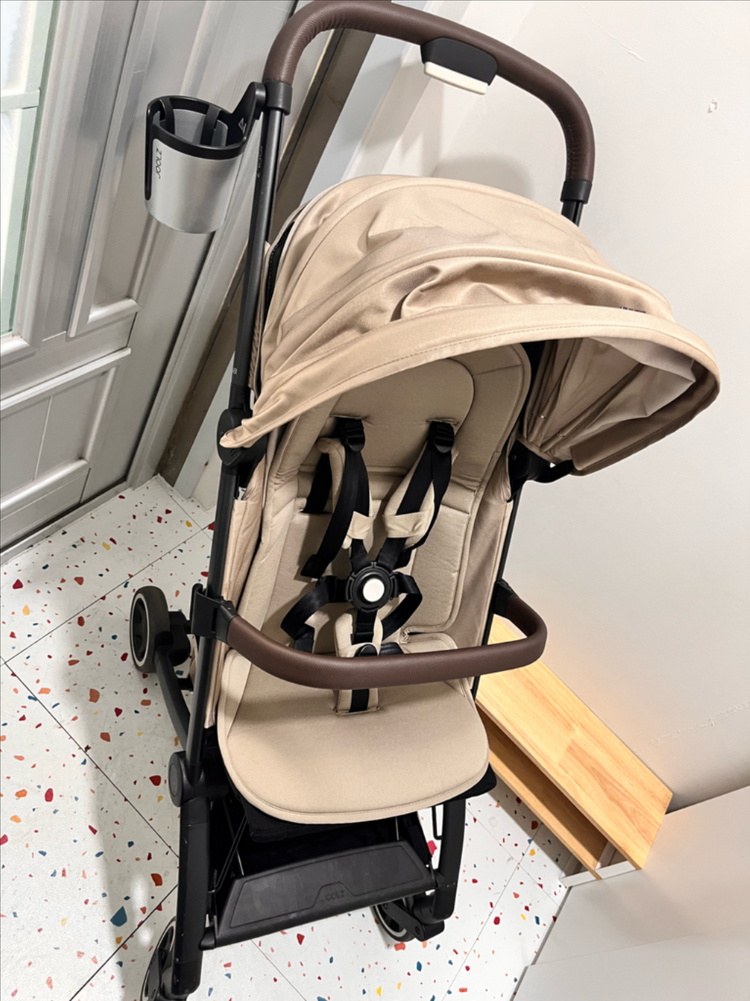 줄즈 에어 휴대용 유모차--1