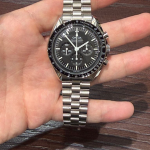 오메가 문워치 운모버전