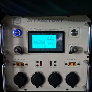 280A 다이팩토리 리튬인산철 파워뱅크 인버터 2k 모두