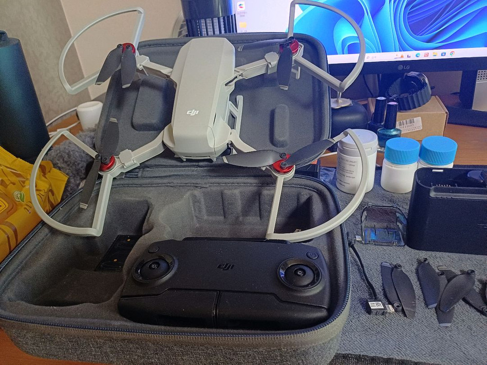 DJI 미니 드론 플라이모어 콤보 이미지