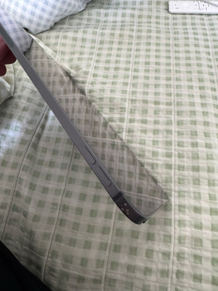 아이패드 프로 13 M4 256+정품 매직키보드 단품--3