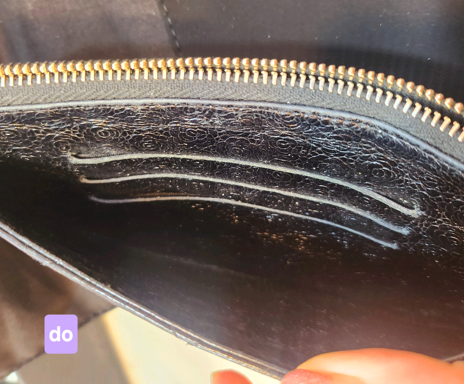 샤넬 까멜리아 지퍼장지갑 정품--2