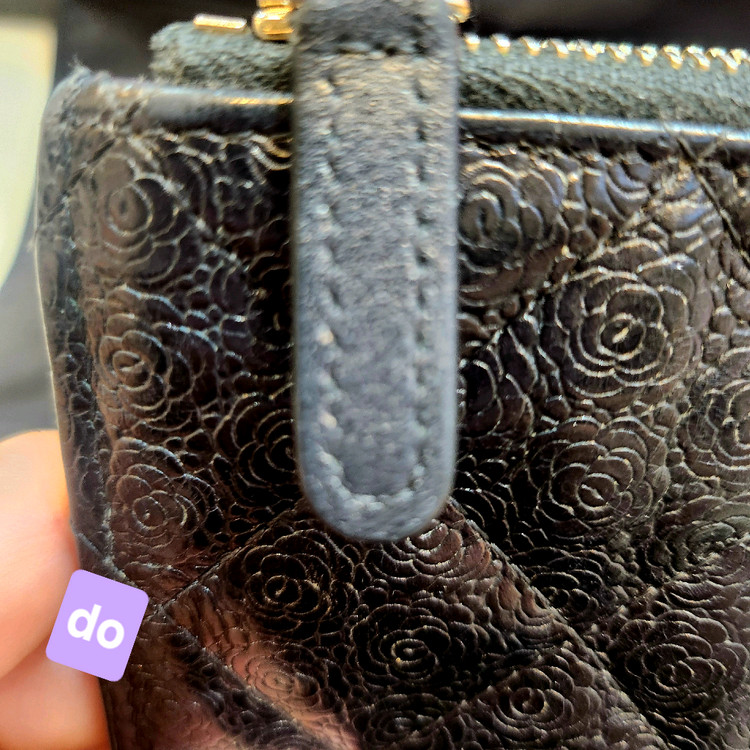 샤넬 까멜리아 지퍼장지갑 정품--3