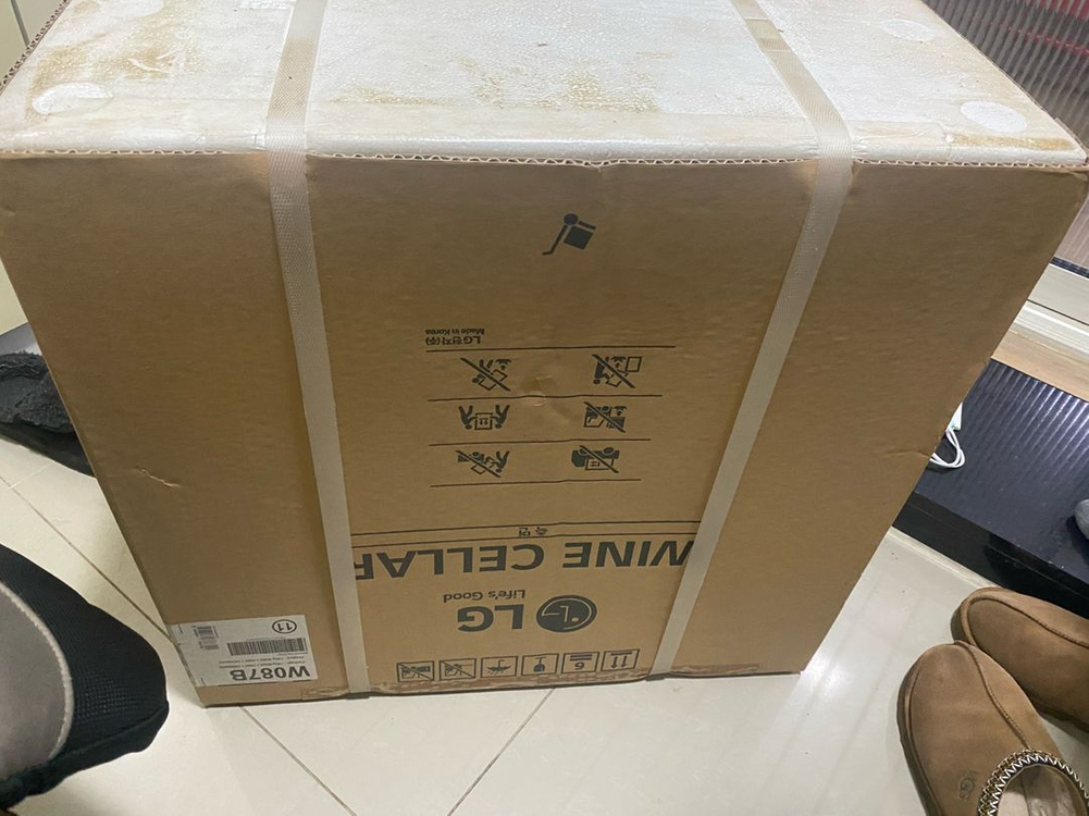 엘지 lg 와인셀러 w087b 팝니다--2