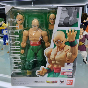 SHF 드래곤볼 천진반(초판)미개봉판매합니다.