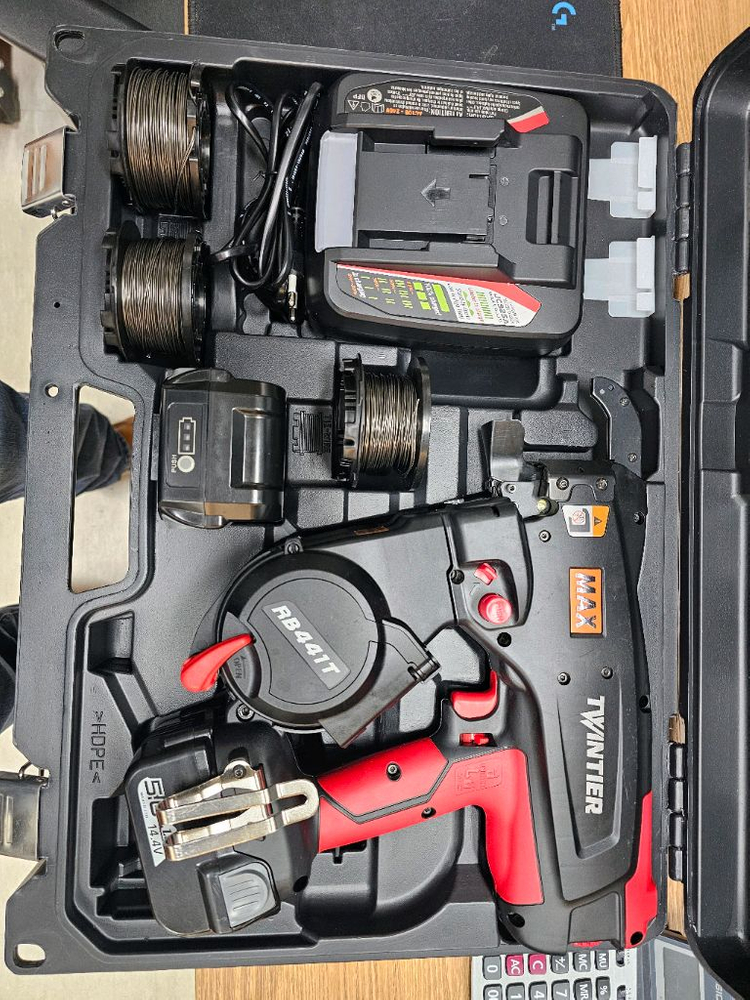 MAX RB441T 철근결속기(1회사용한 새제품)--1